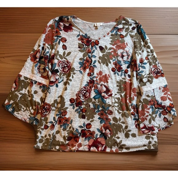 Avenue Tops - Avenue Women's Size 18/20 Pullover Blouse Floral Slit 3/4 Sleeves Gray Knit Top